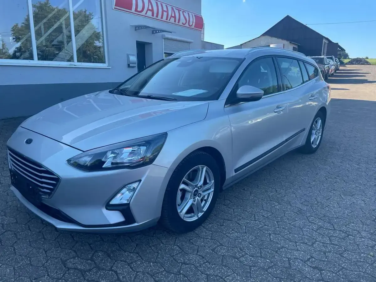 Brugt Ford Focus Cool & Connect 120 HK (88 kW) 2020 Sølv Stationcar