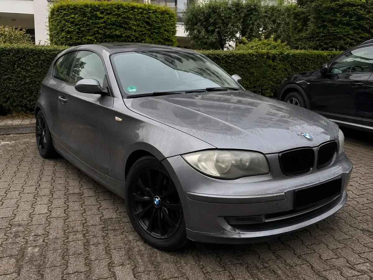 Gebraucht BMW 116 122 PS (89 kW) 2008 Silber Kleinwagen