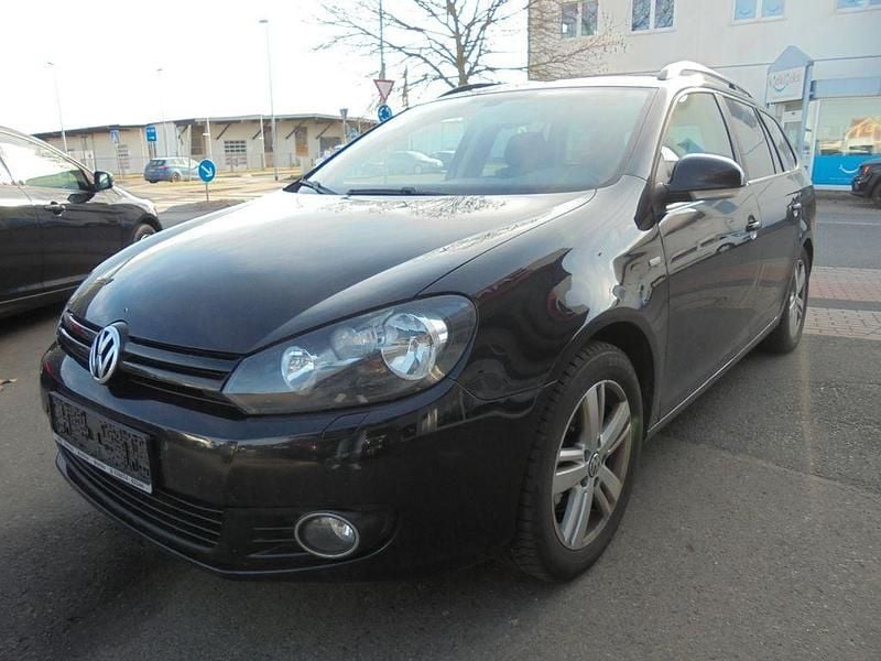 Gebraucht VW Golf VI Match 122 PS (89 kW) 2013 Schwarz Kleinwagen