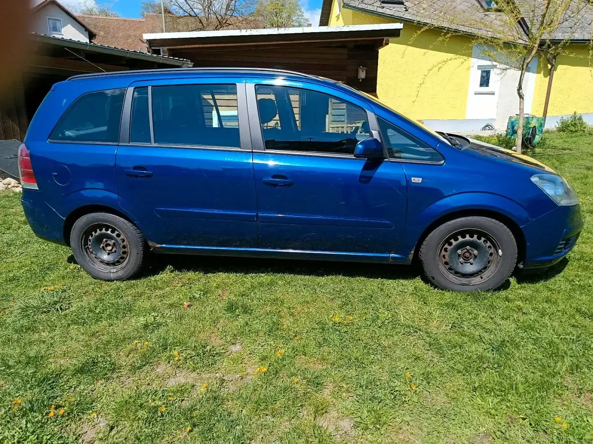 Gebraucht Opel Zafira 105 PS (77 kW) 2007 Blau Van / Kleinbus