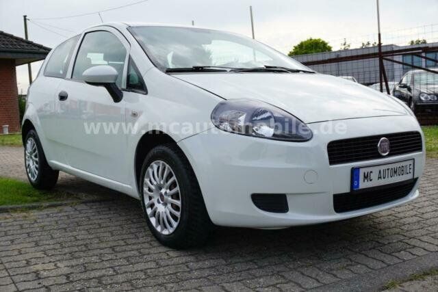 Gebraucht Fiat Grande Punto 65 PS (47 kW) 2010 Weiß Kleinwagen