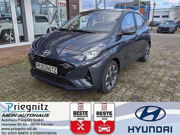 Grau Neu 2025 Hyundai i10 Trend Kleinwagen | 18.890 € (Fairer Preis) - Bild 1/4