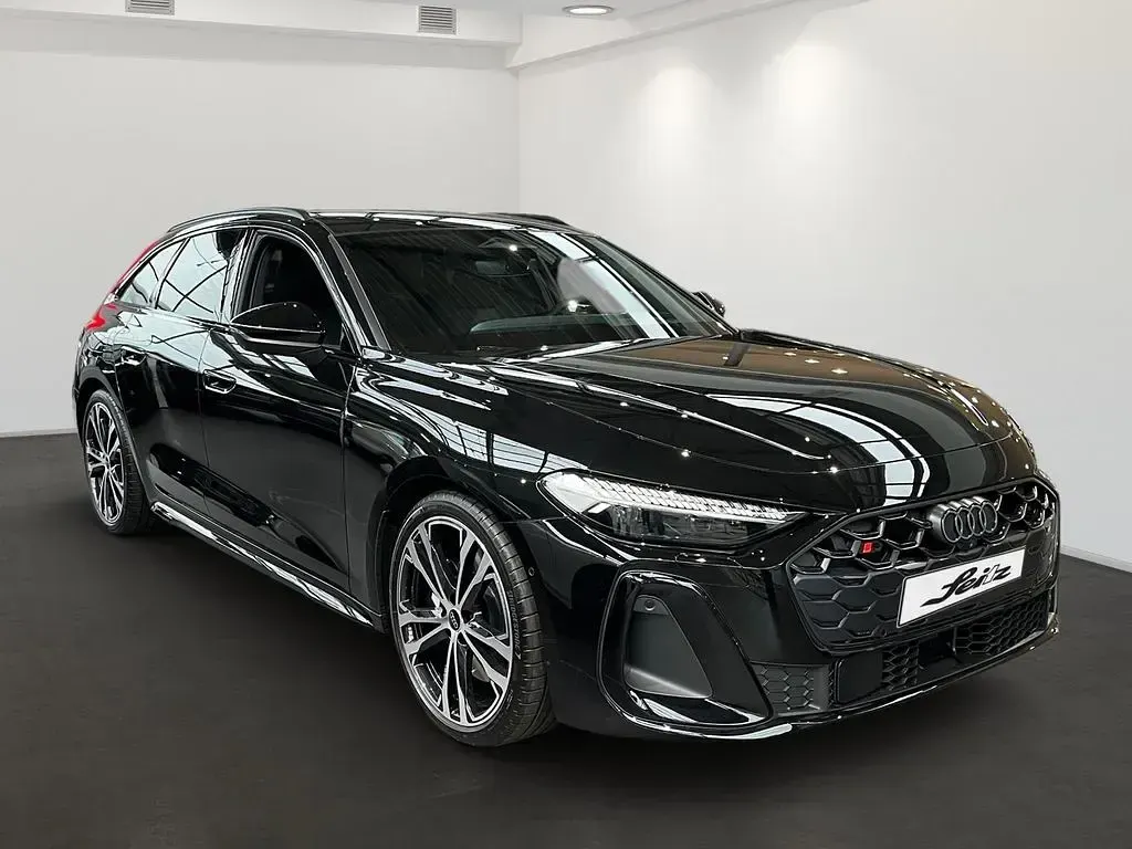 Neu Audi S5 Sport 367 PS (269 kW) 2026 Schwarz Kombi