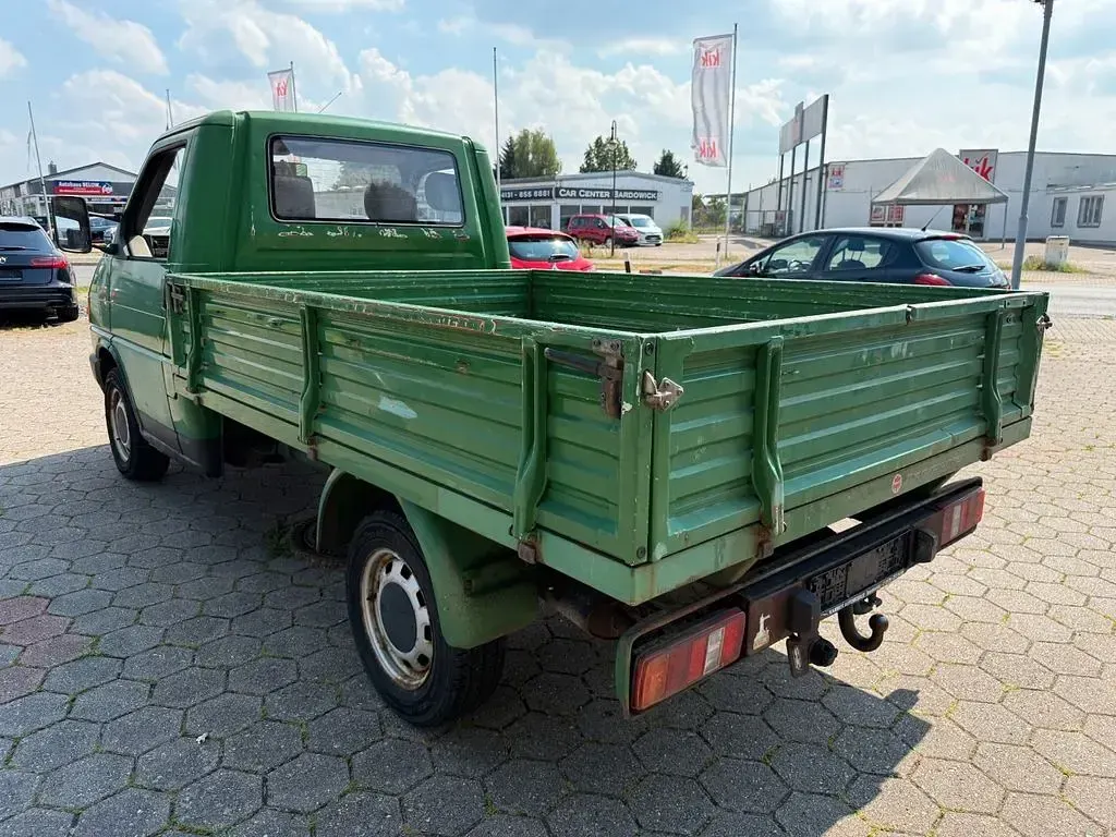Gebraucht VW T4 60 PS (44 kW) 1993 Grün Van