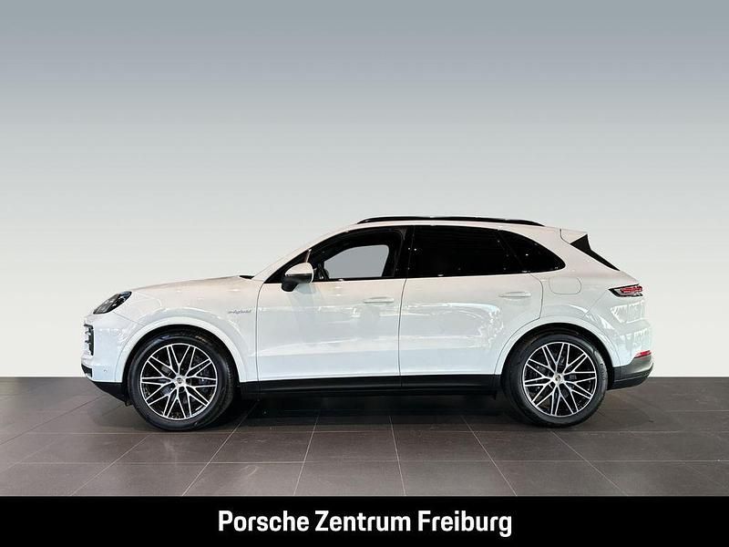 Gebraucht Porsche Cayenne 470 PS (345 kW) 2023 Weiss SUV