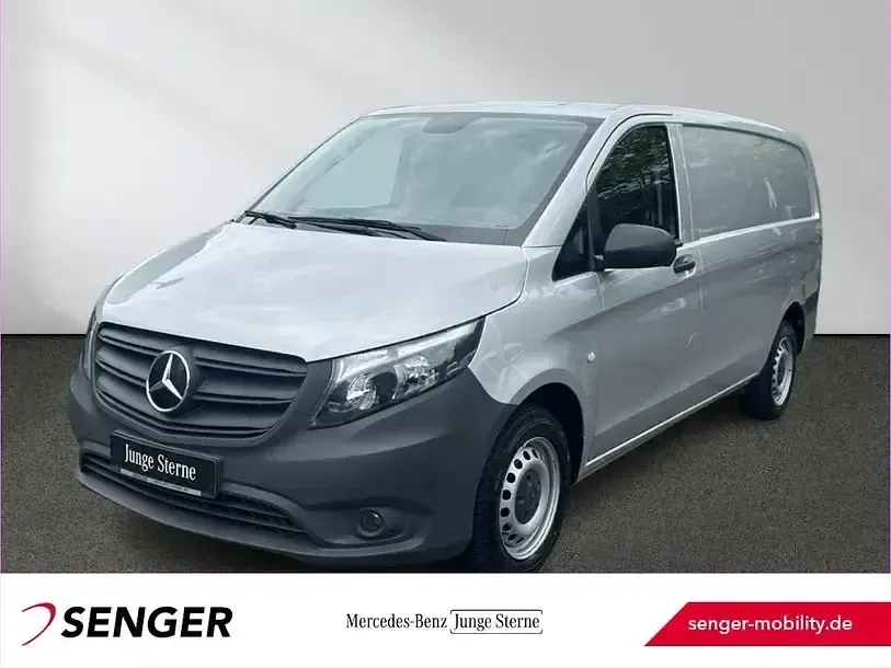 Gebraucht Mercedes Vito 163 PS (119 kW) 2022 Van