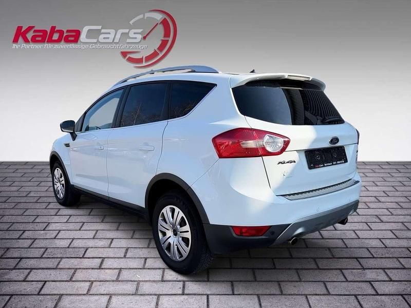 Gebraucht Ford Kuga Titanium 136 PS (100 kW) 2009 Weiß SUV