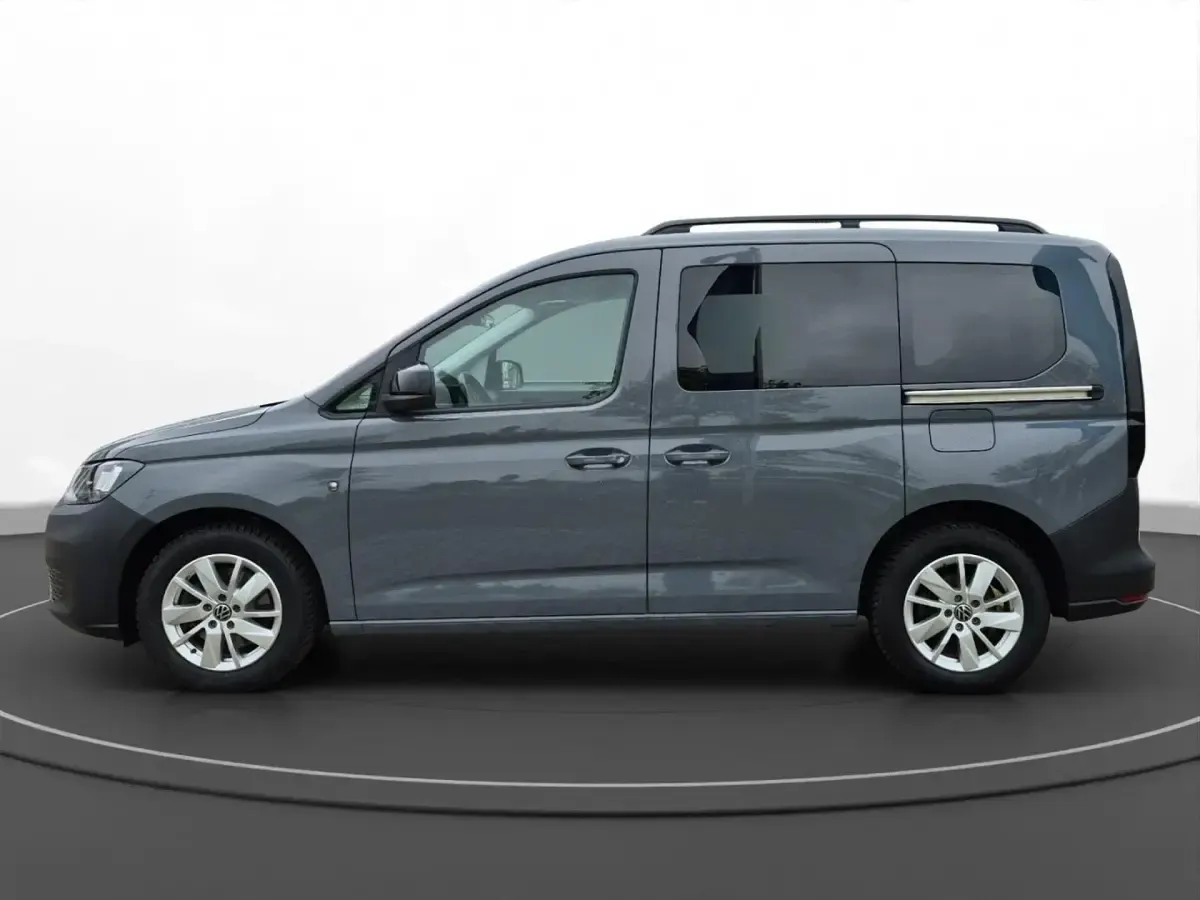 Gebraucht VW Caddy Basis 114 PS (83 kW) 2022 Grau Van / Kleinbus