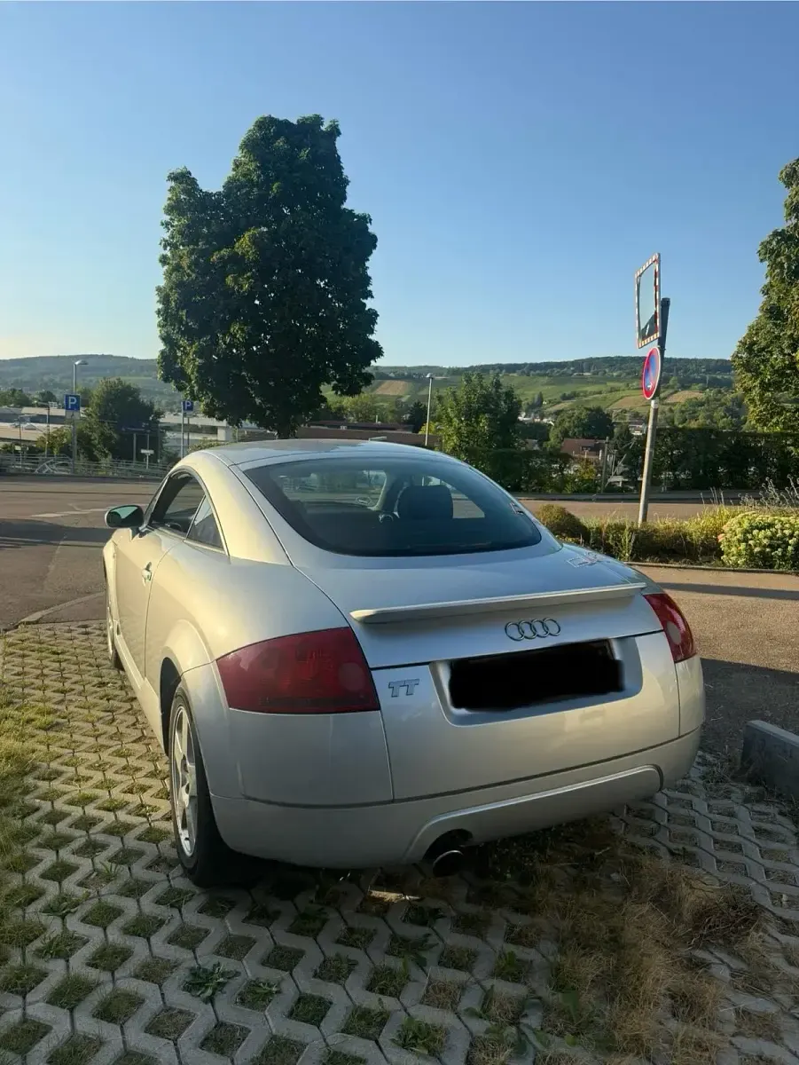 Gebraucht Audi TT 180 PS (132 kW) 2000 Silber Coupé