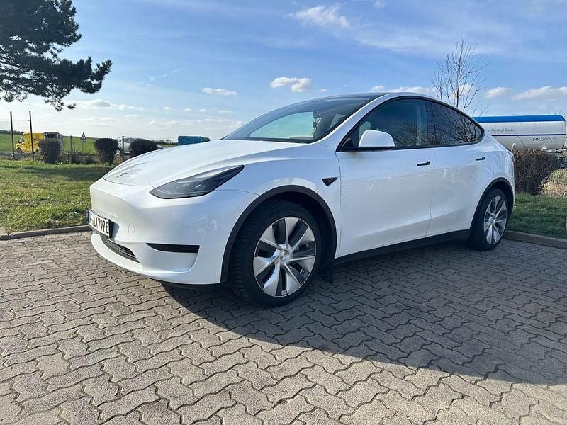 Gebraucht Tesla Model Y 219 kW (299 PS) 2023 Weiß SUV