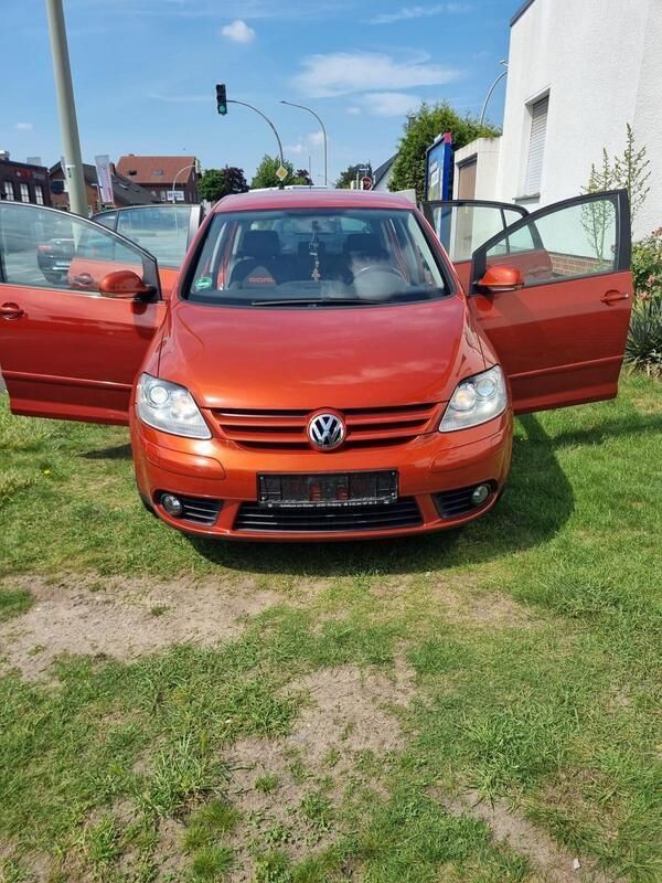 Orange Gebraucht 2006 VW Golf Plus Cross Van / Kleinbus | 2.900 € - Bild 1/4