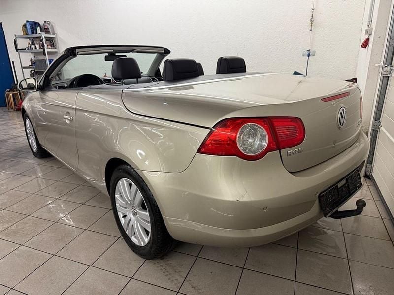 Gebraucht VW Eos 140 PS (102 kW) 2007 Beige Cabrio