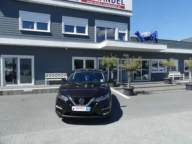 Gebraucht Nissan Qashqai N-Connecta 159 PS (116 kW) 2020 Violett SUV