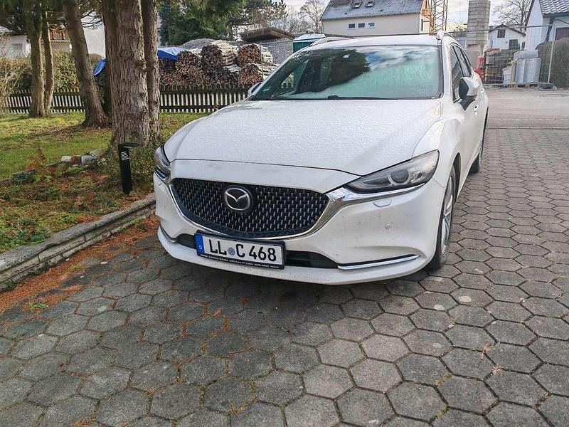 Weiß Gebraucht 2018 Mazda 6 Sports-Line Kombi | 15.100 € (Fairer Preis) - Bild 1/4