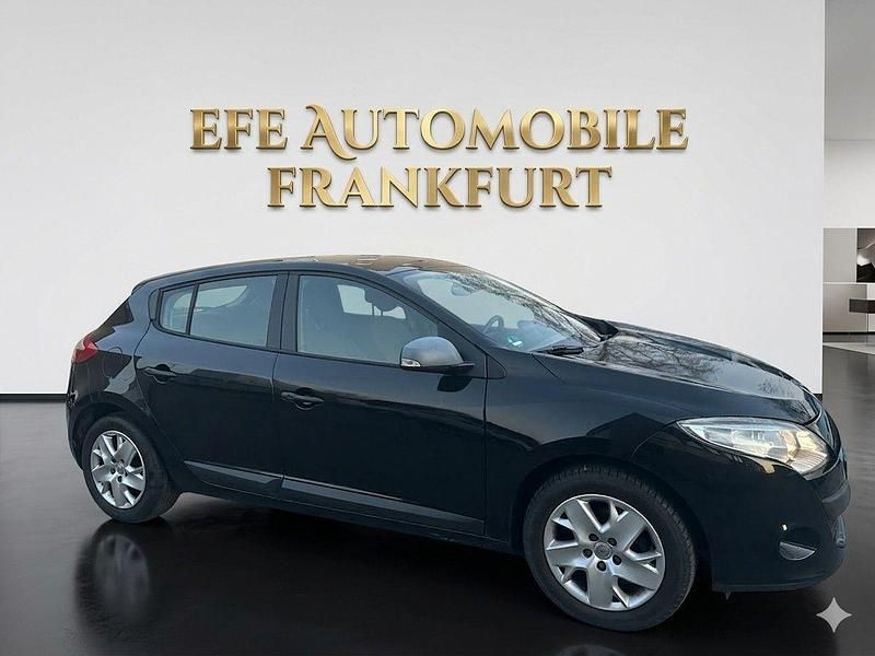 Gebraucht Renault Mégane 101 PS (74 kW) 2011 Schwarz Limousine