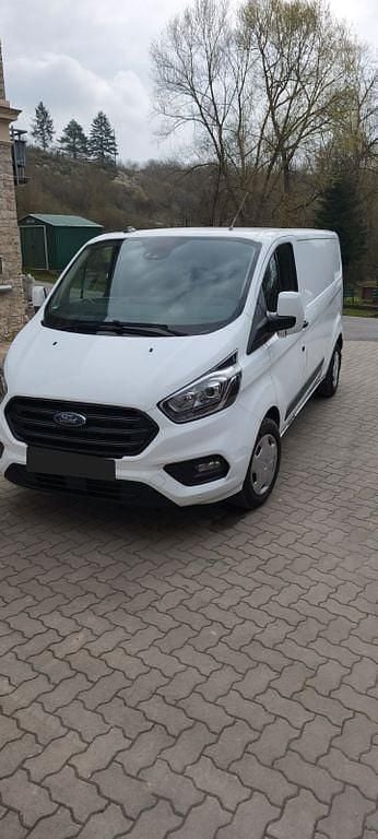 Gebraucht Ford Transit Custom 131 PS (96 kW) 2021 Weiß Van / Kleinbus
