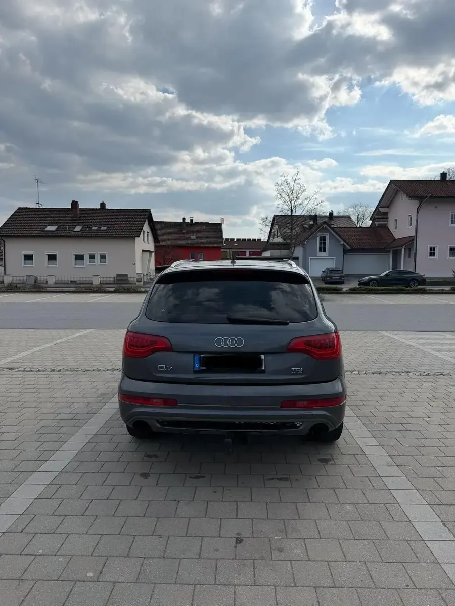 Gebraucht Audi Q7 S-Line 240 PS (176 kW) 2011 Grau SUV