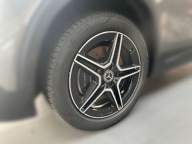 Gebraucht Mercedes GLB220 Advanced 190 PS (139 kW) 2020 Mountaingrau SUV