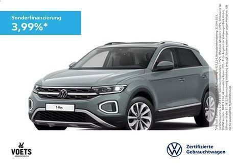 Blau Gebraucht 2024 VW T-Roc Style SUV | 31.999 € (Guter Preis) - Bild 1/4