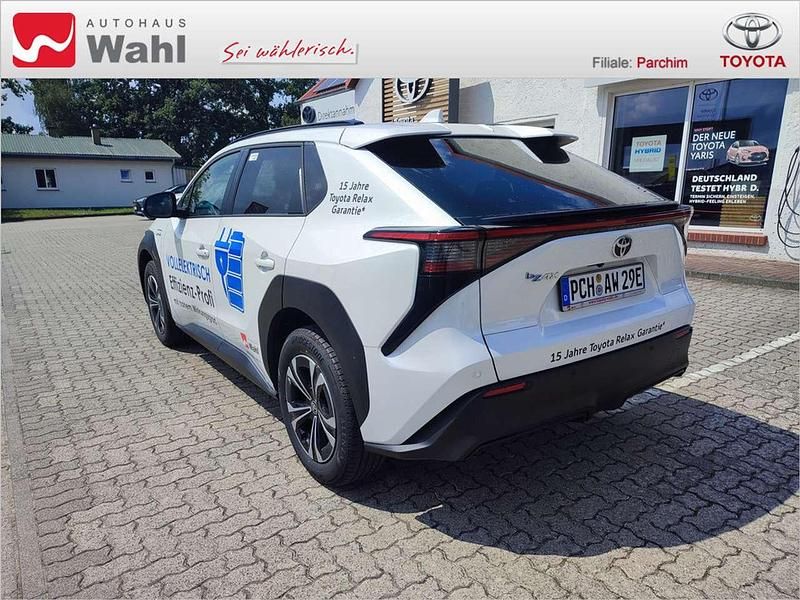 Gebraucht Toyota bZ4X Comfort 150 kW (204 PS) 2023 Platinumweiss SUV