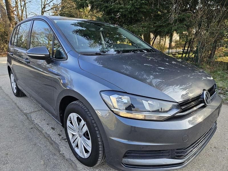 Gebraucht VW Touran 116 PS (85 kW) 2020 Grau Van / Kleinbus
