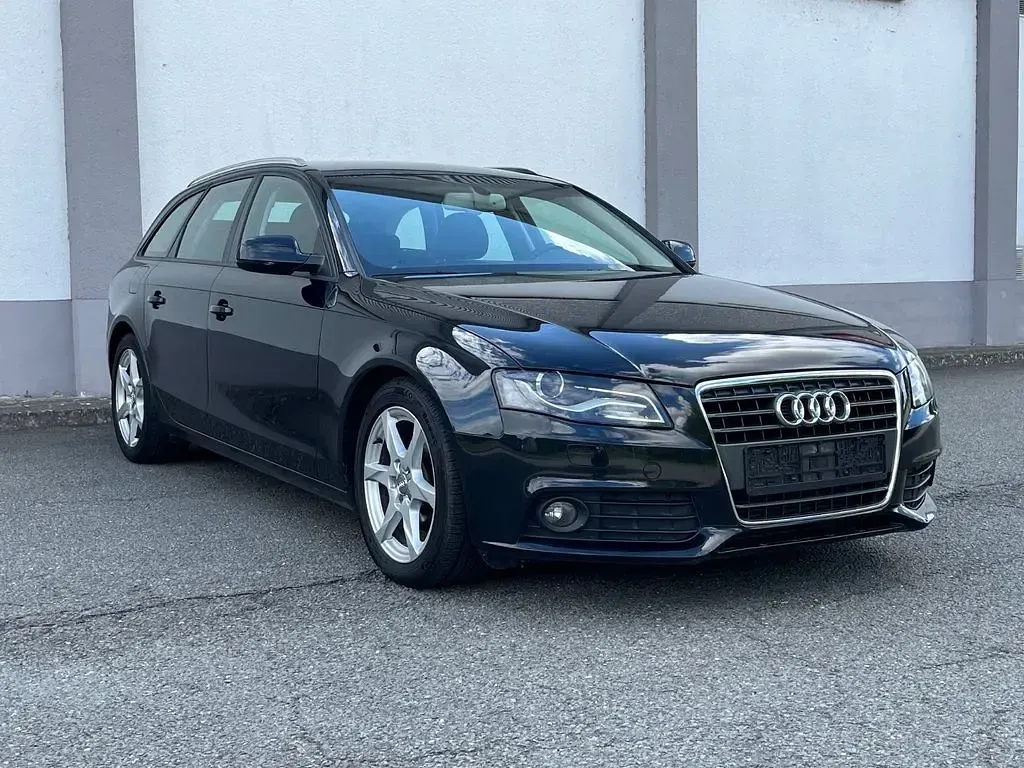 Gebraucht Audi A4 Ambition 143 PS (105 kW) 2012 Schwarz Kombi