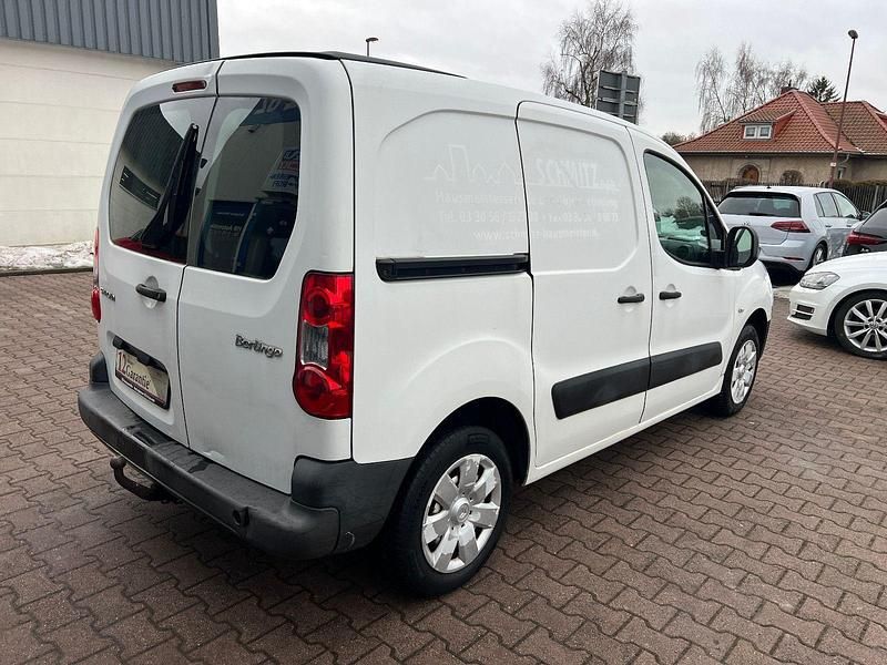 Gebraucht Citroën Berlingo 75 PS (55 kW) 2010 Weiß Van / Kleinbus