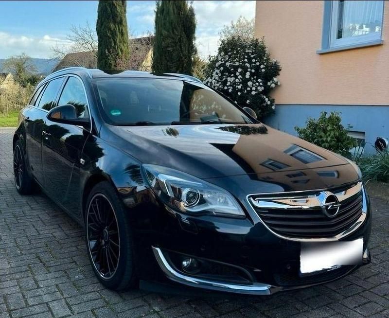 Gebraucht Opel Insignia Edition 170 PS (125 kW) 2014 Schwarz Kombi