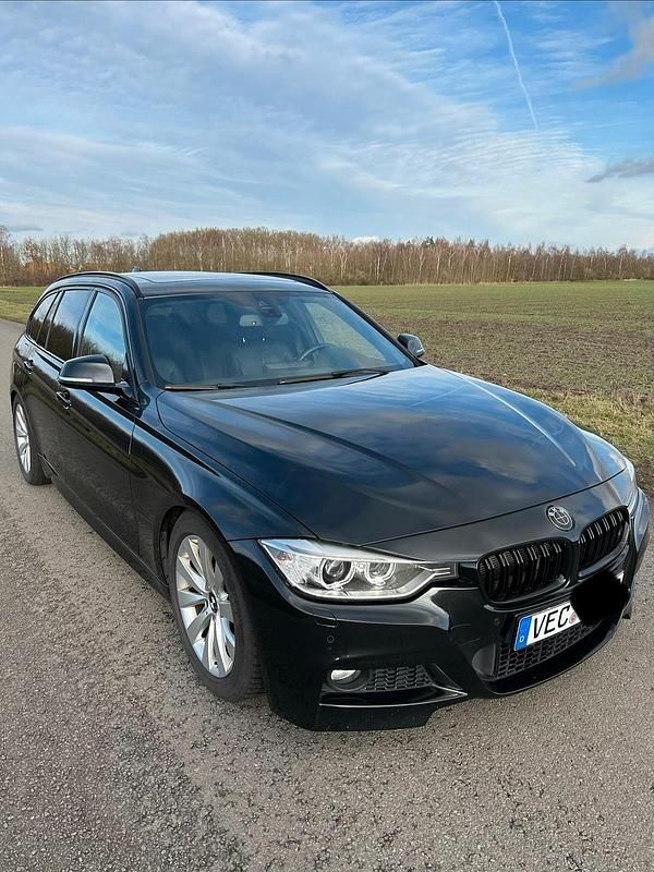 Gebraucht BMW 325 Shadowline 218 PS (160 kW) 2014 Schwarz Kombi