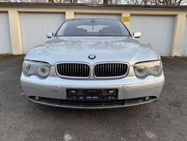 Gebraucht BMW 745L Shadowline 333 PS (244 kW) 2004 Silber Limousine