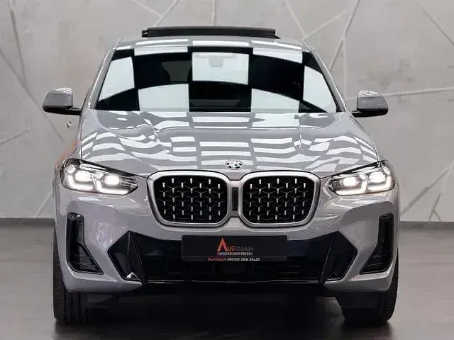 Gebraucht BMW X4 M Sport 190 PS (139 kW) 2024 Brooklyn grau metallic SUV