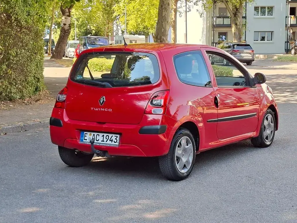Gebraucht Renault Twingo Authentique 58 PS (42 kW) 2008 Rot Kleinwagen