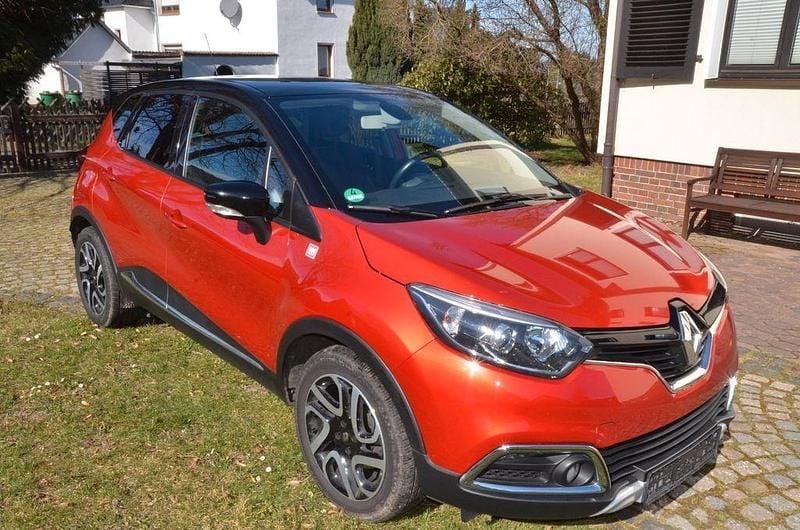 Gebraucht Renault Captur 120 PS (88 kW) 2015 Rot SUV