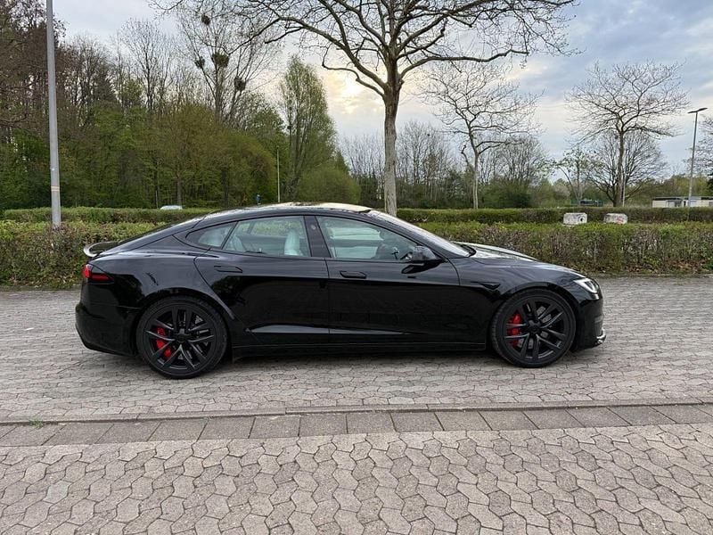 Gebraucht Tesla Model S Plaid 759 kW (1033 PS) 2022 Schwarz Kleinwagen