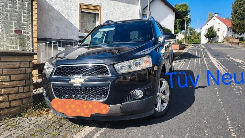 Schwarz Gebraucht 2012 Chevrolet Captiva SUV | 7.000 € (Superpreis) - Bild 1/4