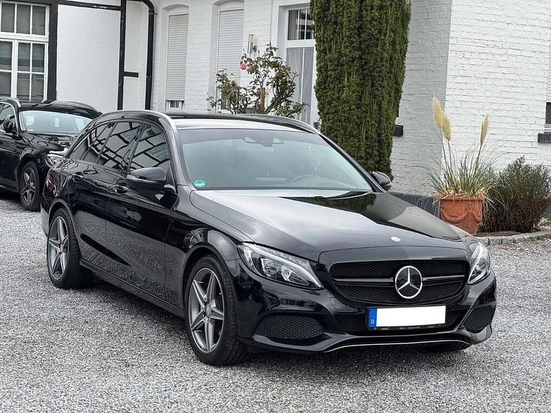Schwarz Gebraucht 2016 Mercedes C200 Kombi | 15.990 € (Guter Preis) - Bild 1/4