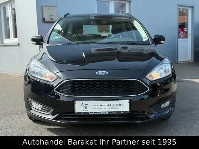 Gebraucht Ford Focus Business Edition 120 PS (88 kW) 2018 Schwarz Kombi