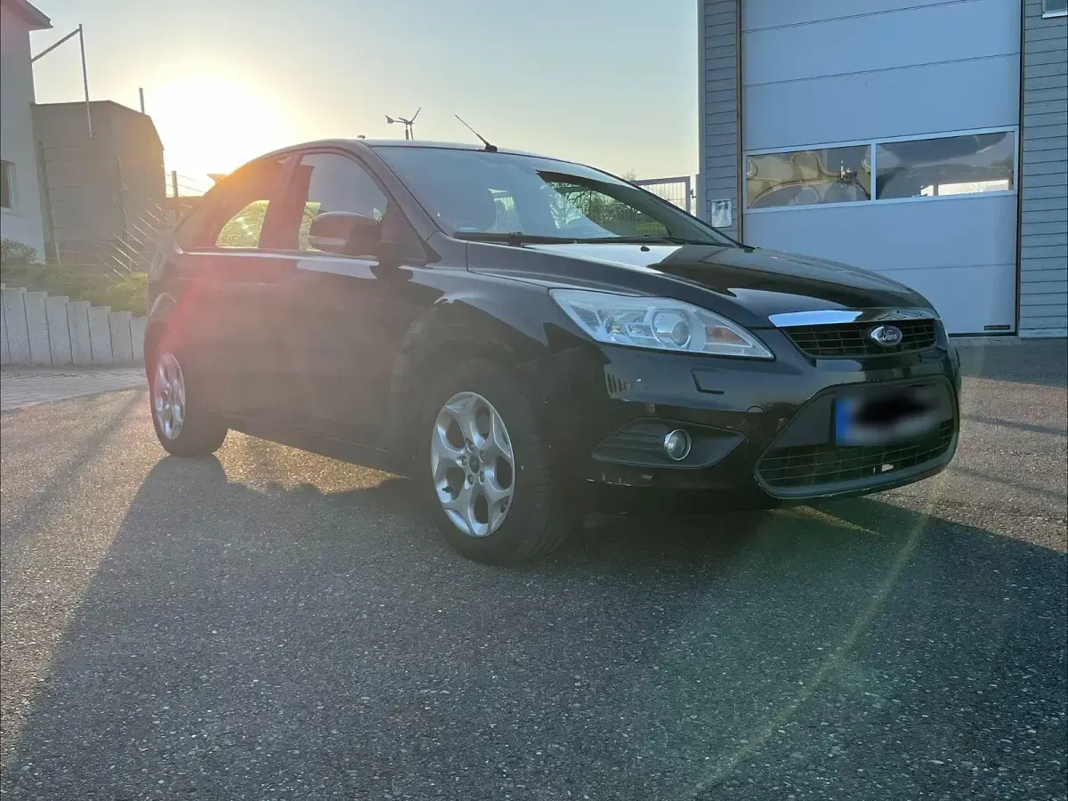 Gebraucht Ford Focus Style 145 PS (106 kW) 2008 Schwarz Limousine