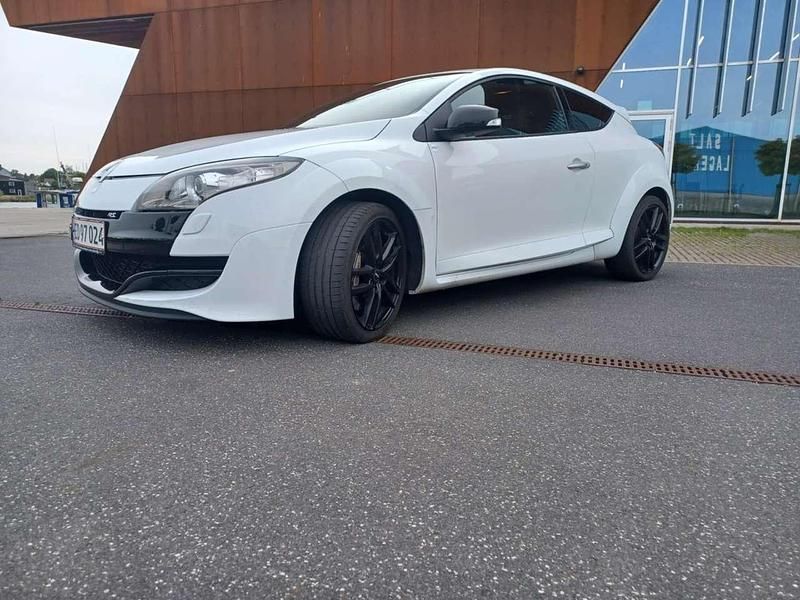 Weiß Gebraucht 2012 Renault Mégane Coupé Coupé | 12.500 € - Bild 1/4