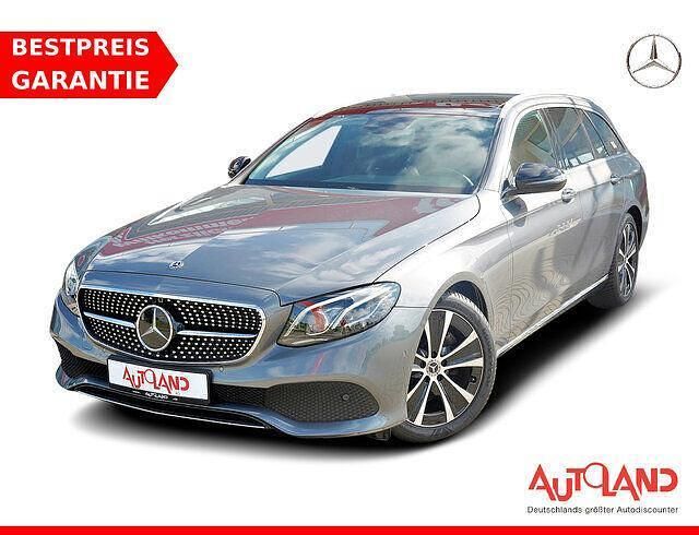 Grau Gebraucht 2019 Mercedes E200 Kombi | 33.990 € (Etwas zu teuer) - Bild 1/4