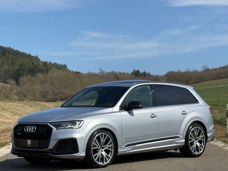Florettsilber metallic Gebraucht 2020 Audi SQ7 Ambiente SUV | 64.999 € (Superpreis) - Bild 1/4