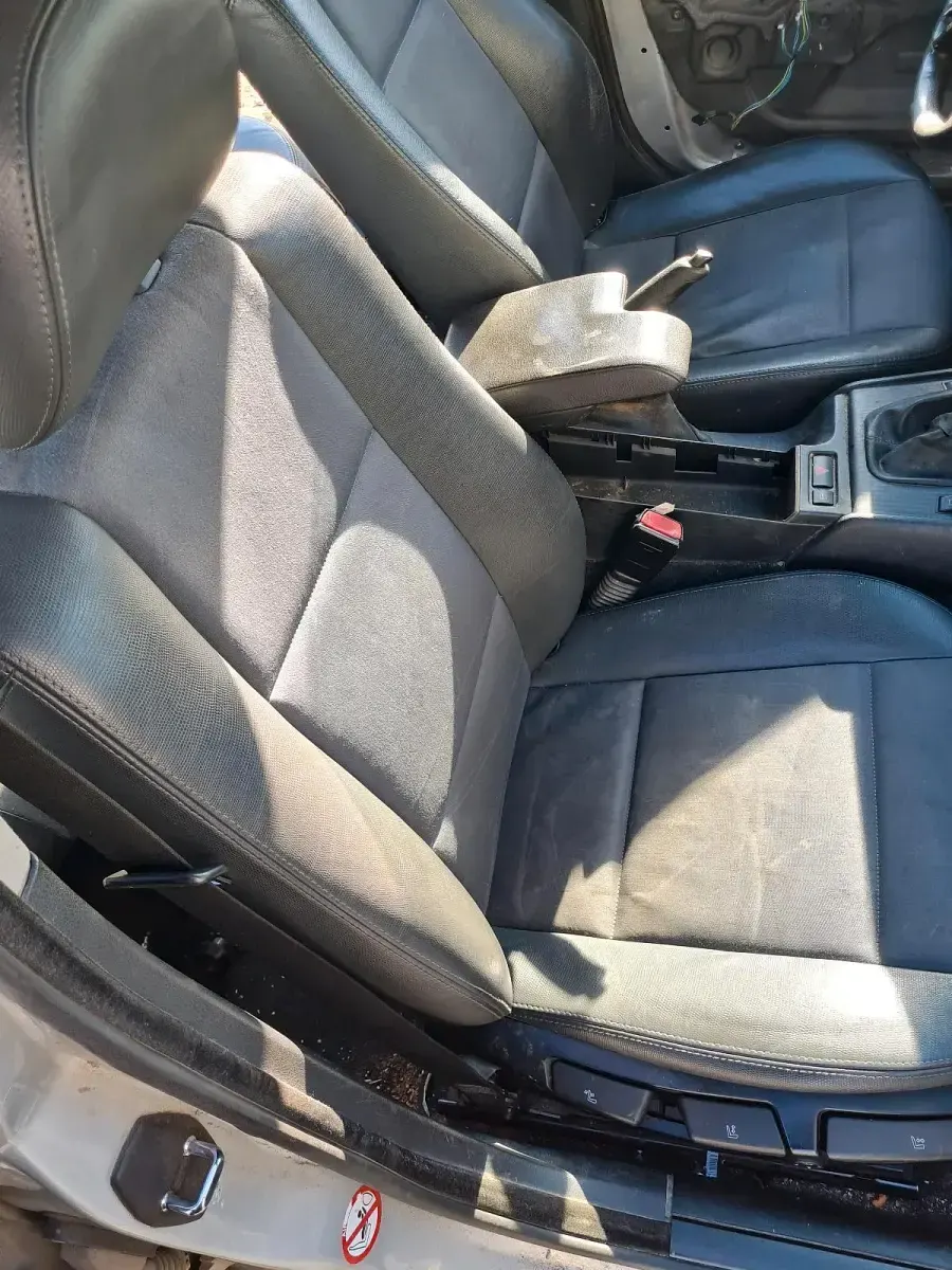 Gebraucht BMW 320 150 PS (110 kW) 2003 Silber Kombi