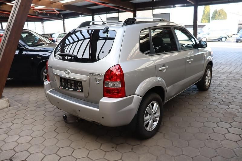 Gebraucht Hyundai Tucson GLS 150 PS (110 kW) 2009 Grau SUV