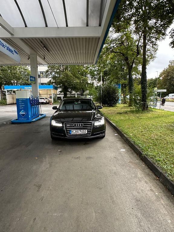 Gebraucht Audi A8L Ambiente 262 PS (192 kW) 2016 Grau Limousine