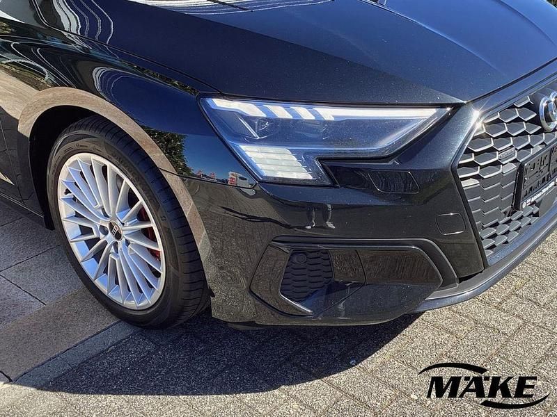 Gebraucht Audi A3 Advanced Plus 190 PS (139 kW) 2022 Mythosschwarz metallic (metallic) Limousine
