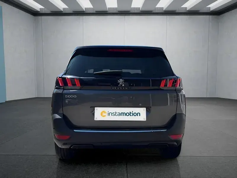 Gebraucht Peugeot 5008 Allure 131 PS (96 kW) 2022 Andere SUV