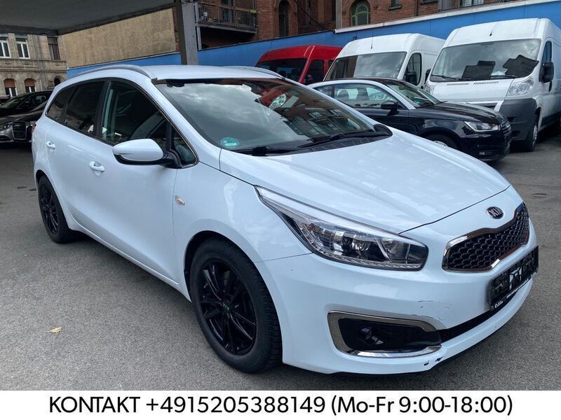 Weiß Gebraucht 2018 Kia Ceed Sportswagon Kombi | 8.690 € - Bild 1/4
