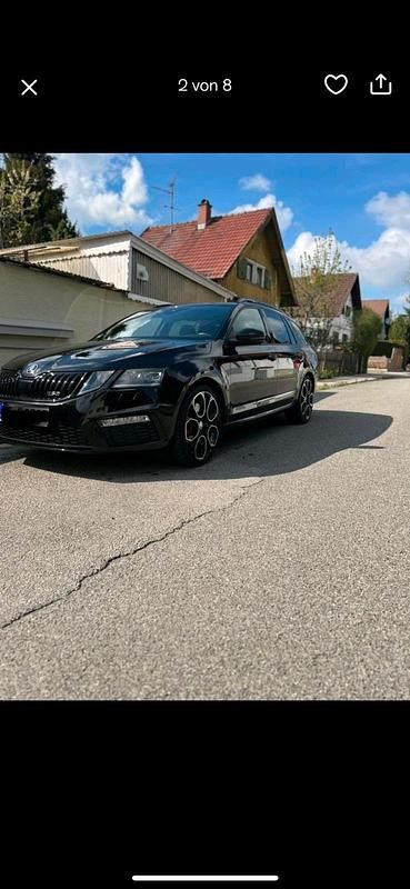 Schwarz Gebraucht 2019 Skoda Octavia RS Kombi | 17.999 € (Superpreis) - Bild 1/4