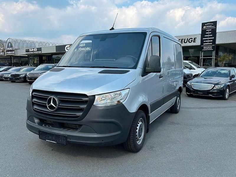 Gebraucht Mercedes Sprinter 143 PS (105 kW) 2020 Silber Van