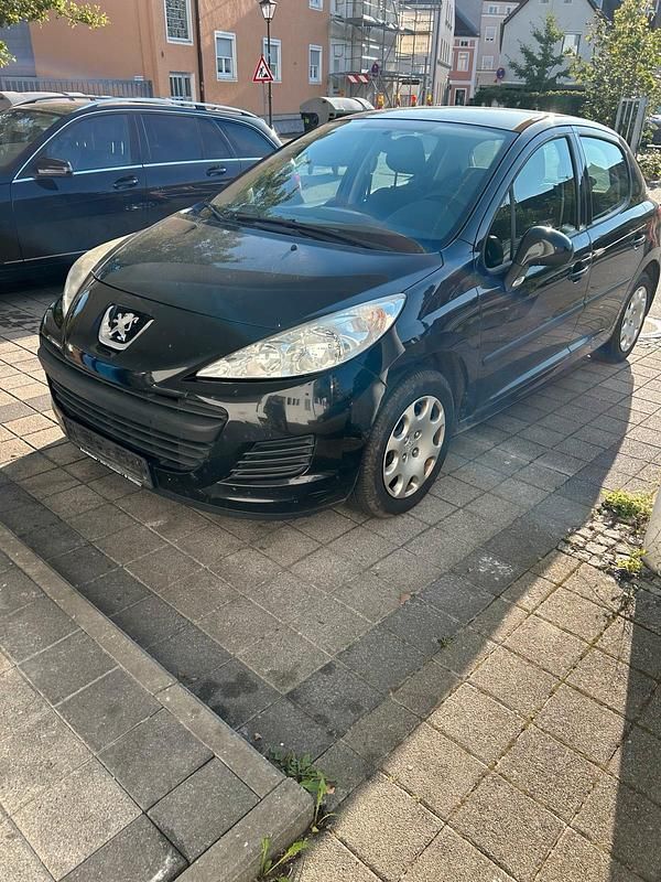 Schwarz Gebraucht 2010 Peugeot 207 Limousine | 1.495 € (Superpreis) - Bild 1/4